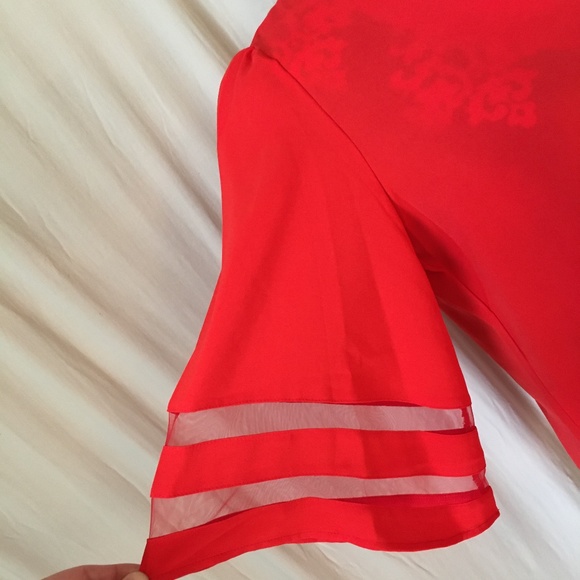 Red Bell Sleeve Tunic Swing Blouse Contrast Mesh Panels on Sleeves, NWOT, Small - Picture 11 of 15